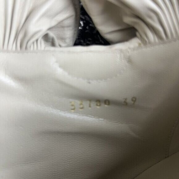 Sergio Rossi 9 Booties Leather Ruffle Luxury Cream High Heel Fairy Core Designer - Picture 13 of 16